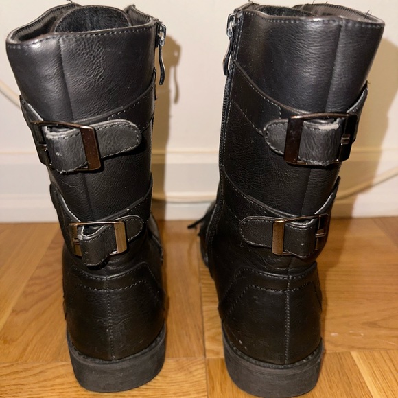 Boots - Picture 2 of 3